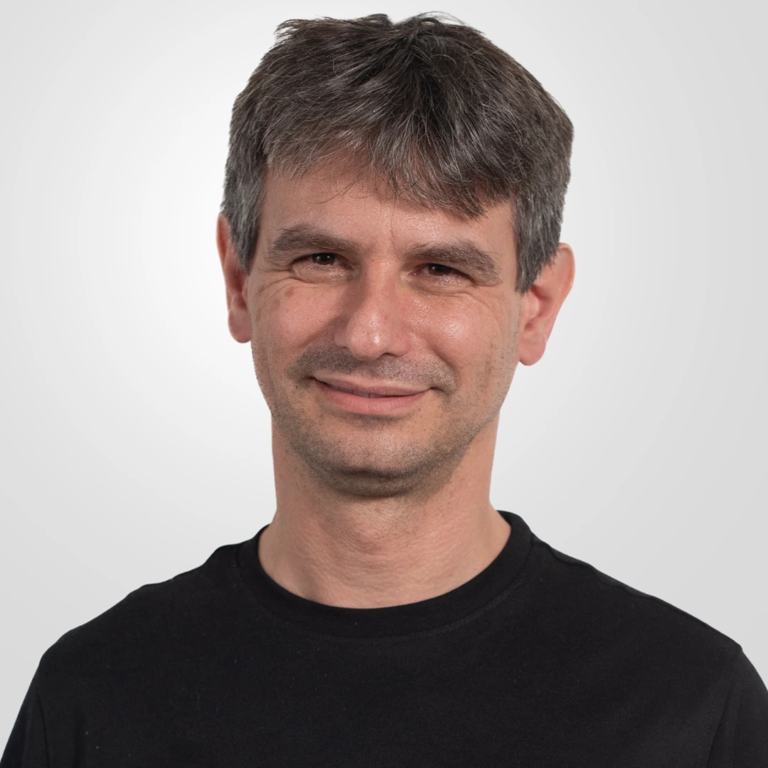 Julian Cerruti's photo